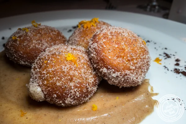 Esca signature dishes Ricotta Bomboloni
Formaggi
Spaghetti Neri